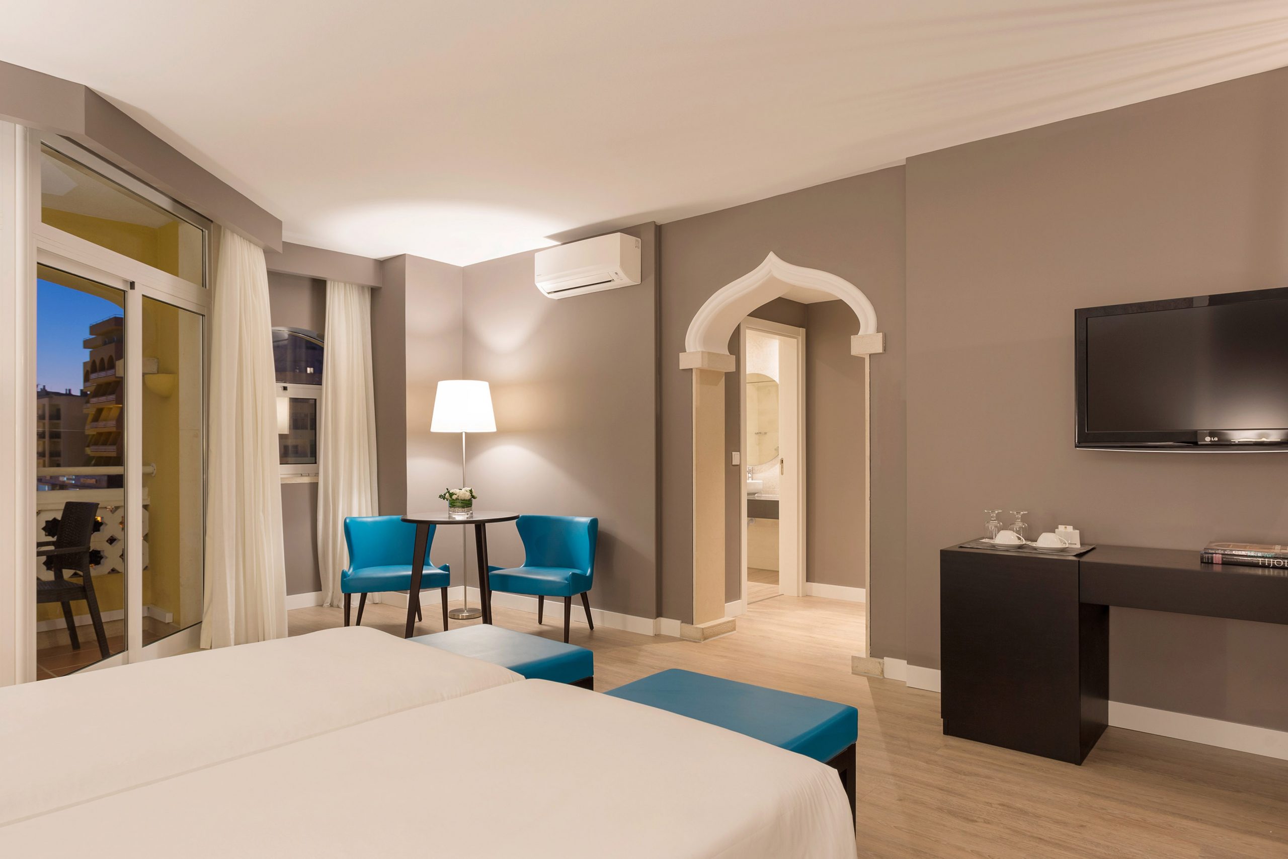 Quarto Duplo Vista Terra do hotel AP Oriental Beach, em Portimão