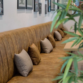 Couch Podium