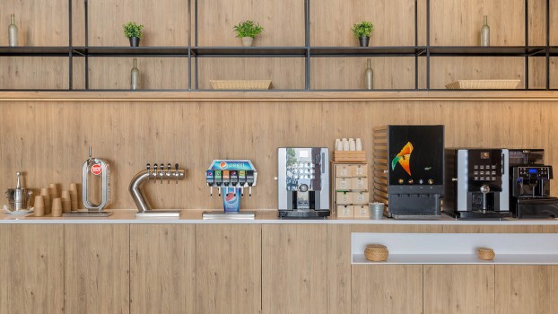 Breakfast Buffet Podium